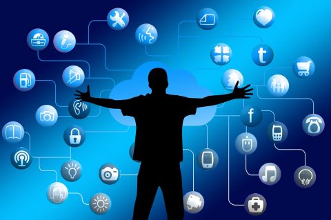 Man choosing social media platforms - Photo by Gerd Altmann via Pixabay - CC0 Creative Commons