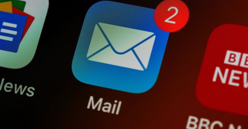 closeup of mail app icon on a phone